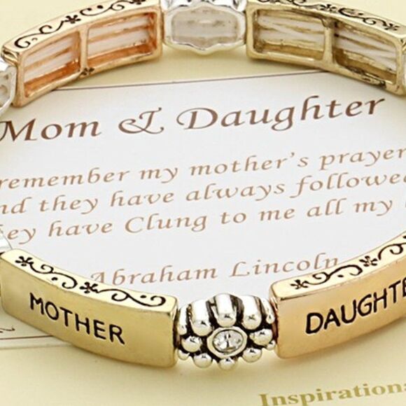 "Mother and Daughter" Tri-Tone Bracelet with Card - Picture 2 of 5